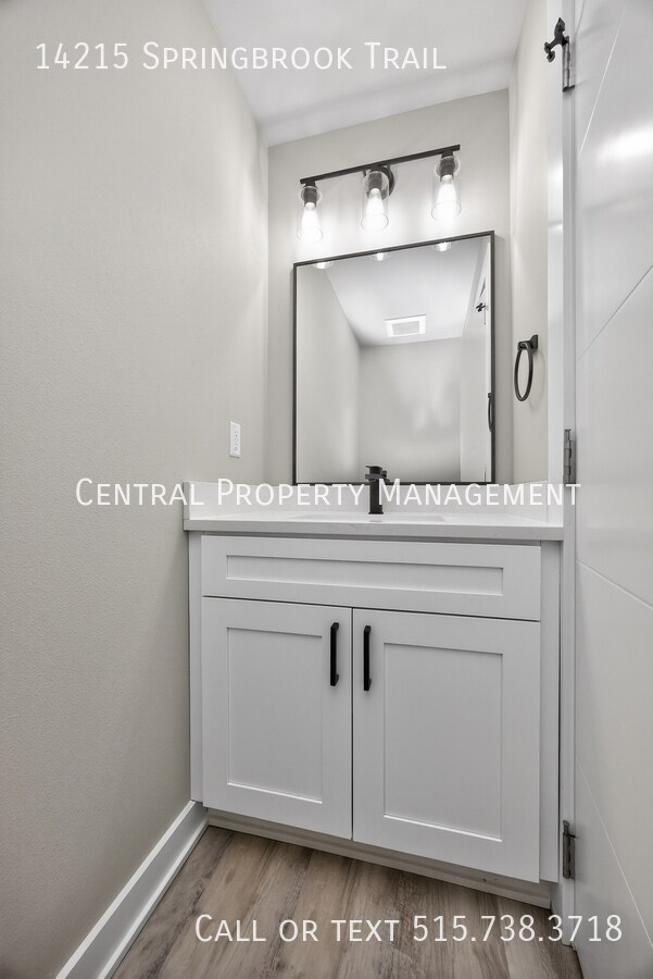 Building Photo - 14215 Springbrook Trl