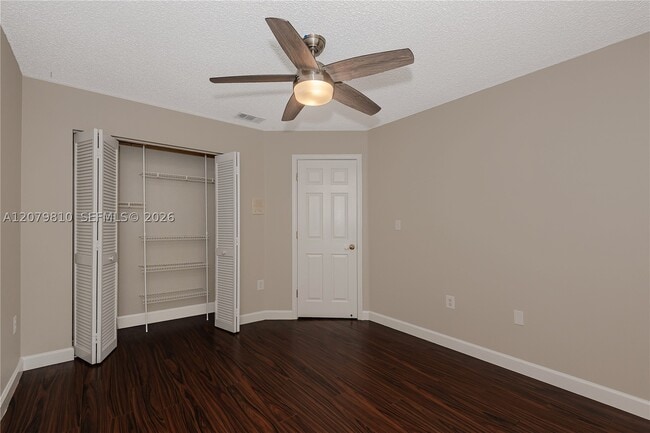 Building Photo - 1397 Harbour Side Dr