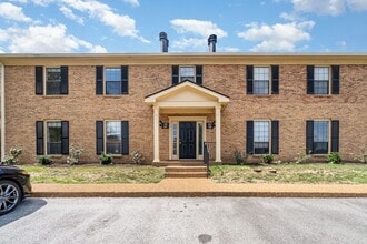 Building Photo - Desirable Brentwood Trace 2 Bedroom Condo ...