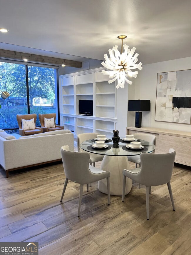 Building Photo - 3530 Piedmont Rd NE