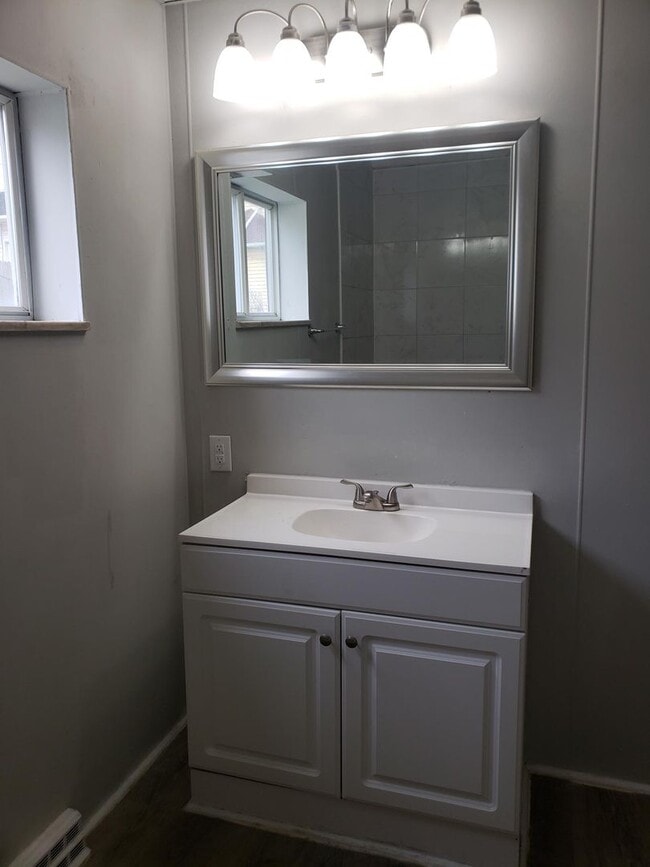 Building Photo - 2012 St Charles Ave