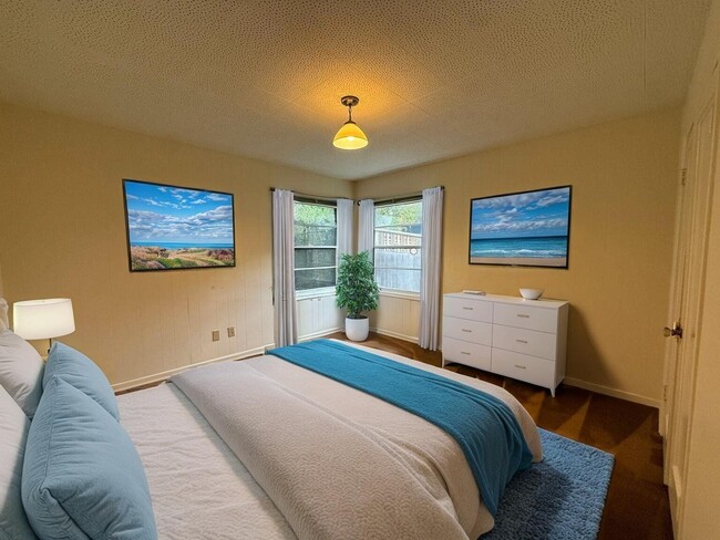 Building Photo - 2375 Onyx St