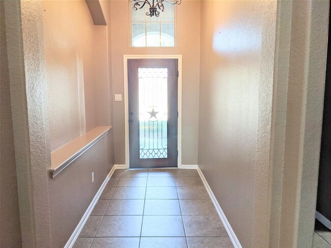 Building Photo - 6318 Orange Blossom Ln