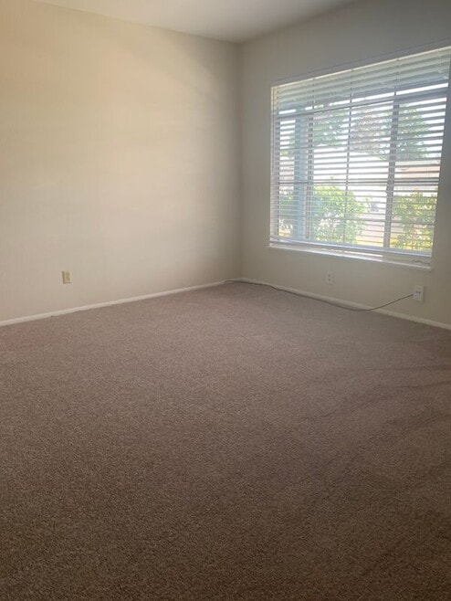 Building Photo - 2653 8th St