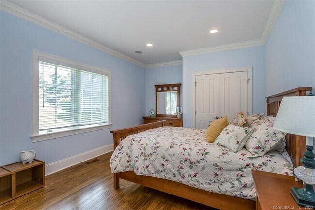 Building Photo - 164 N Lake Shore Dr