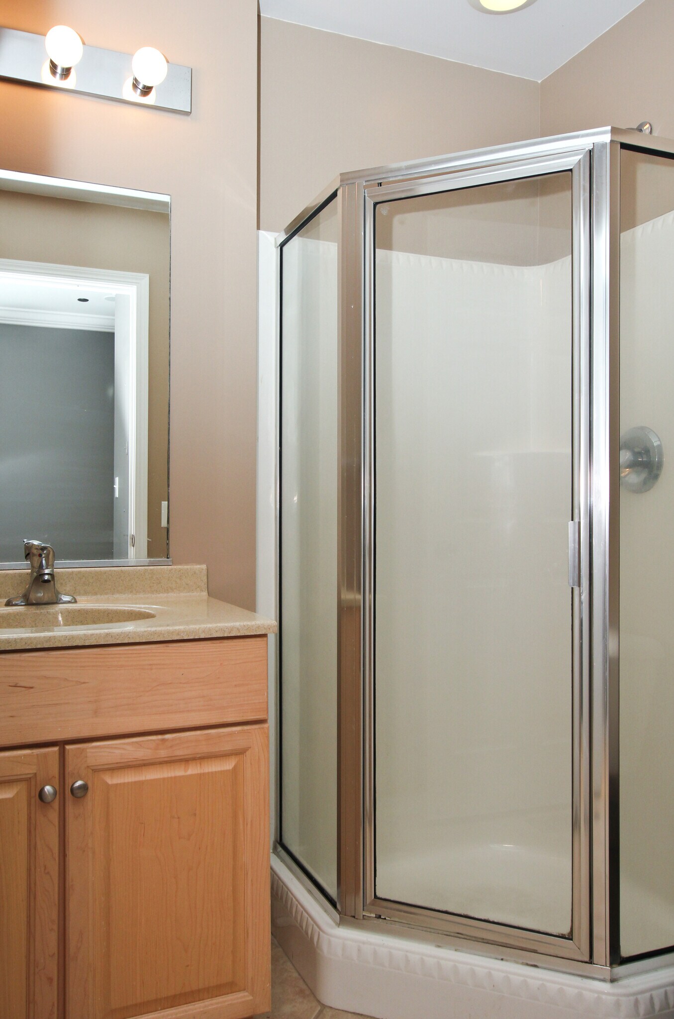 Building Photo - 51 W 15th St