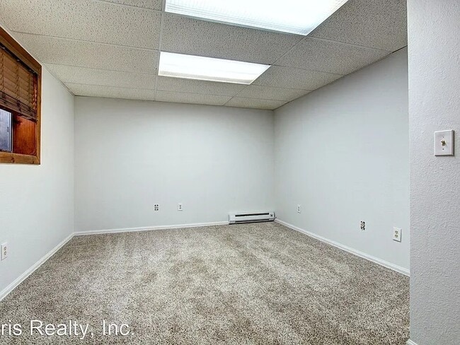 Building Photo - 41024 Madrid Dr