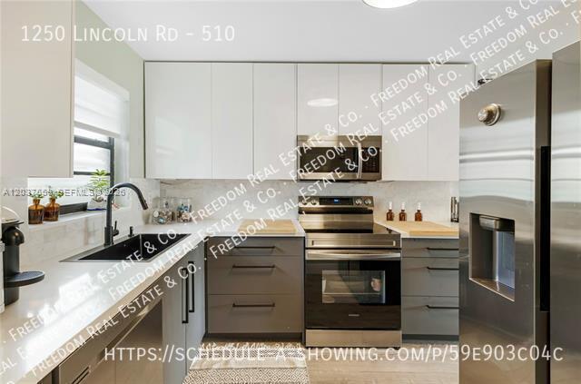 Building Photo - 1250 Lincoln Rd