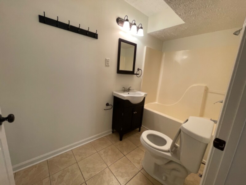 Building Photo - 116 Roberts Ridge