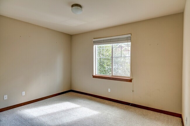 Building Photo - Spacious Bothell Home for Rent!