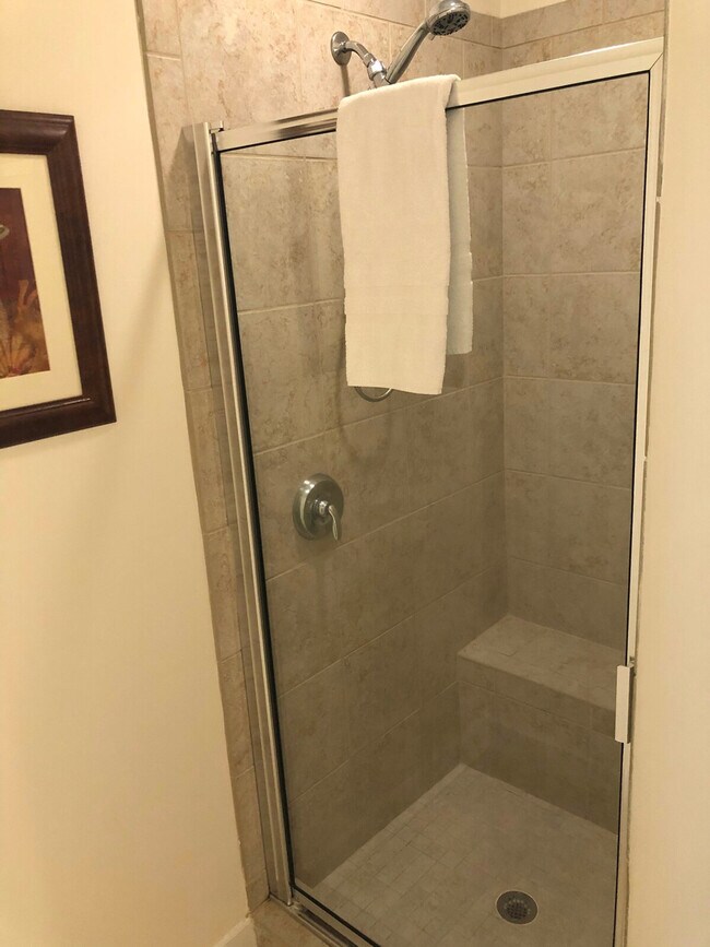 Building Photo - 320 S Church St