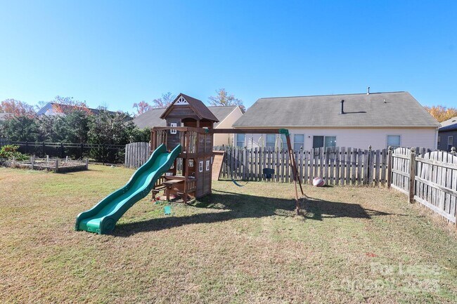 Building Photo - 1512 Sunflower Field Pl