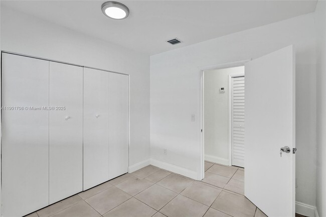 Building Photo - 5750 NW 111th St