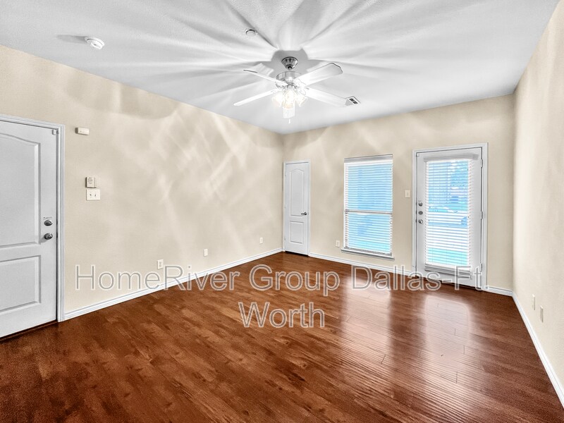 Building Photo - 6876 Livorno Ln