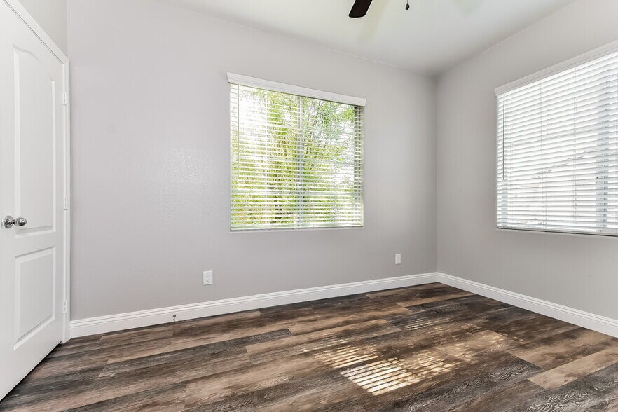 Building Photo - 8276 Begonia Blush Dr