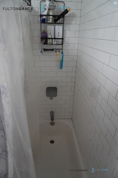 Building Photo - 2031 W 23rd St