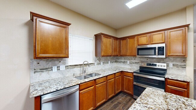 Building Photo - $2,095 FOR A GORGEOUS HOME BY FORT HOOD!