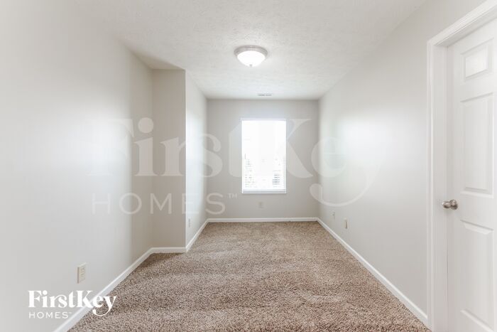 Building Photo - 18185 Knobstone Way