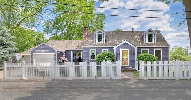 Building Photo - 3 Oak Tree Rd
