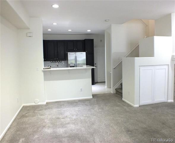 Building Photo - 8419 Stonybridge Cir