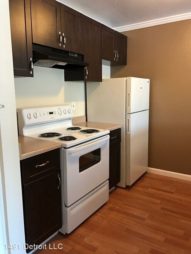 Building Photo - 1491 Detroit Ave