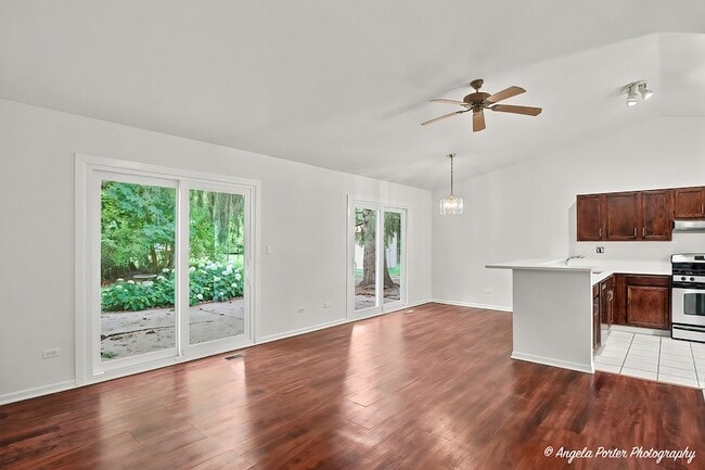 Building Photo - 3287 Medford Ct