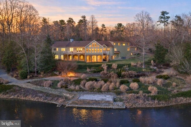 Building Photo - 3535 Meadow Rd