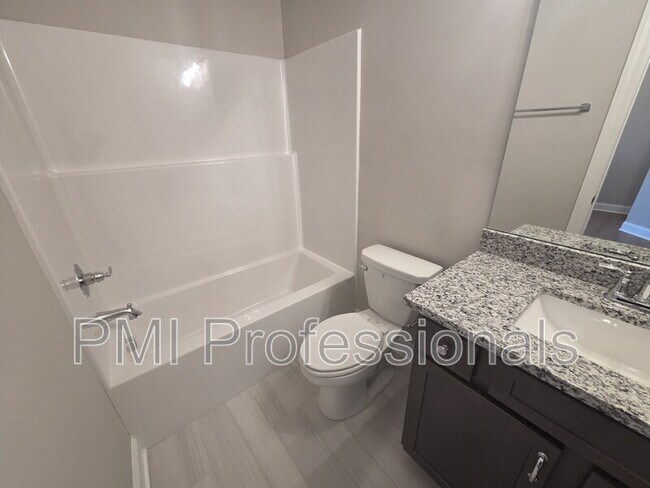 Building Photo - 1337 Rebecca Johns Dr