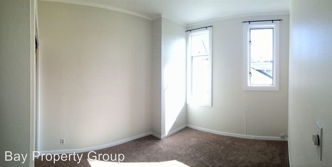 Building Photo - 1395 Church St