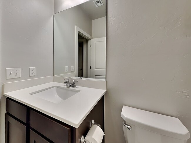 Building Photo - 14308 Peach Tree Dr