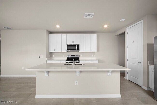 Building Photo - 17866 Saddle Rd