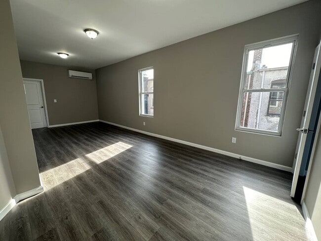 Building Photo - 457 Coney Island Ave