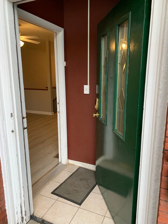 Front entrance - digital keypad - 121 New York Ave NW