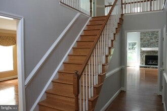 Building Photo - 12506 Seurat Ln