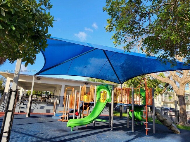 Building Photo - 8010 Tatum Waterway Dr