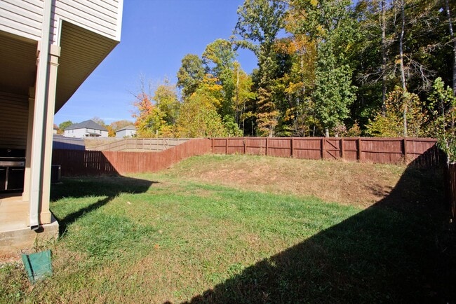 Building Photo - 1328 Black Oak Cir
