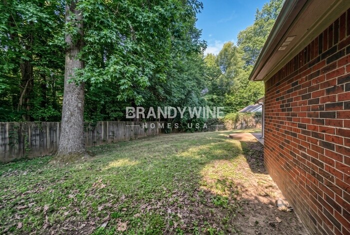 Building Photo - 5597 Blackburg Dr