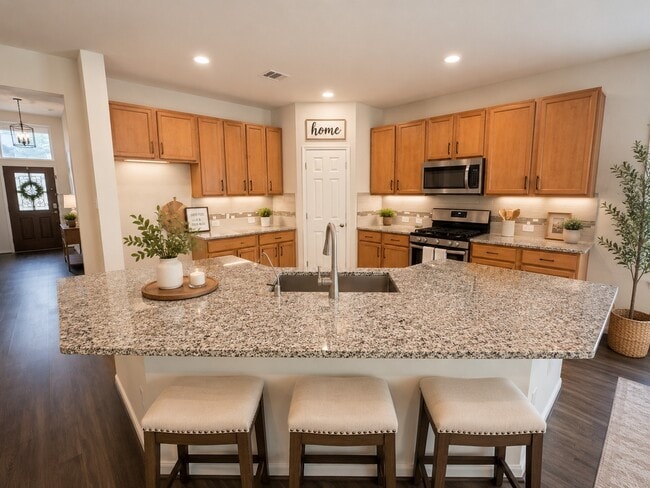 Building Photo - 3318 Regal Park Ln