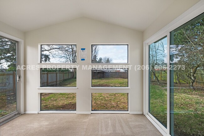 Building Photo - 17041 34th Ave S