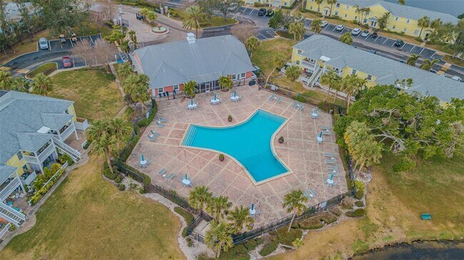 Building Photo - 190 Pompano Dr SE