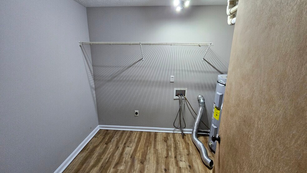 Lower Level Laundry & Utility Room - 9323 Willowwood Way