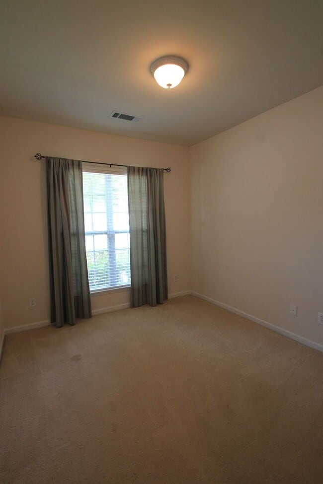 Building Photo - Exclusively offered by MUSE REALTY, LLC