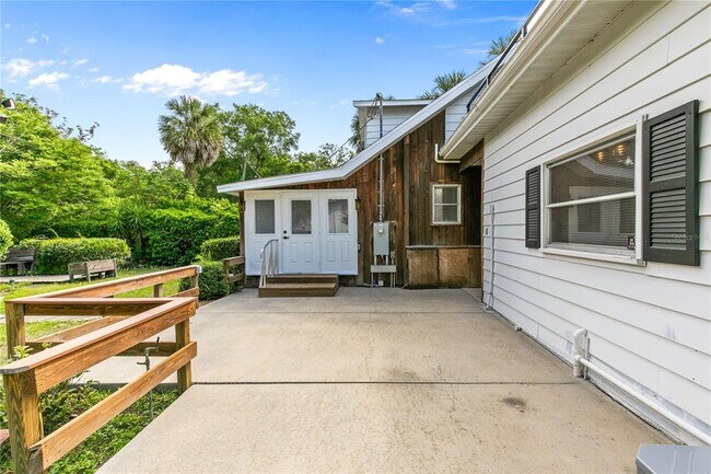 Building Photo - 1803 E Orange Ave