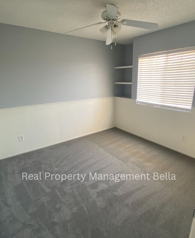 Building Photo - 3-Bed, 2.5-Bath Wildomar Home with RV/Boat...