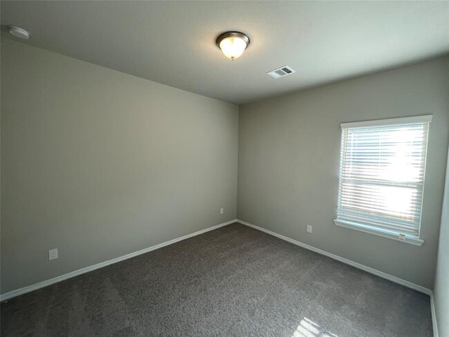 Building Photo - 991 Redinger Ridge Dr