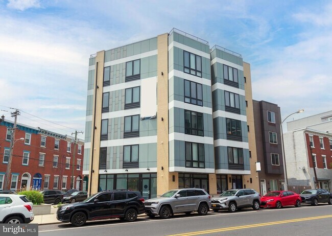 Building Photo - 1508 Ridge Ave