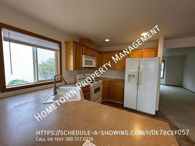Building Photo - 8612 Sweetbrier Loop SE