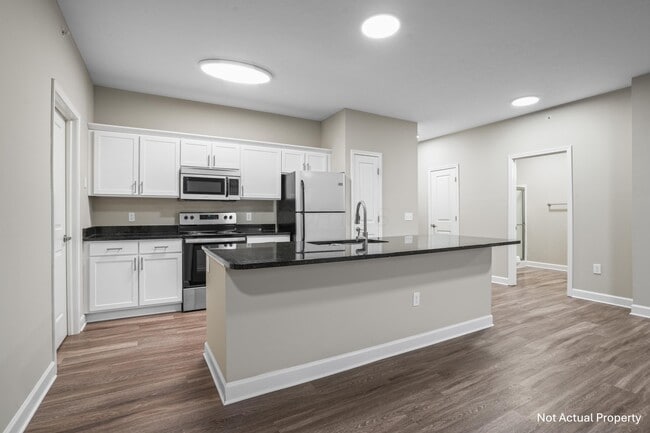 Building Photo - 5151 Foxtail Pine St