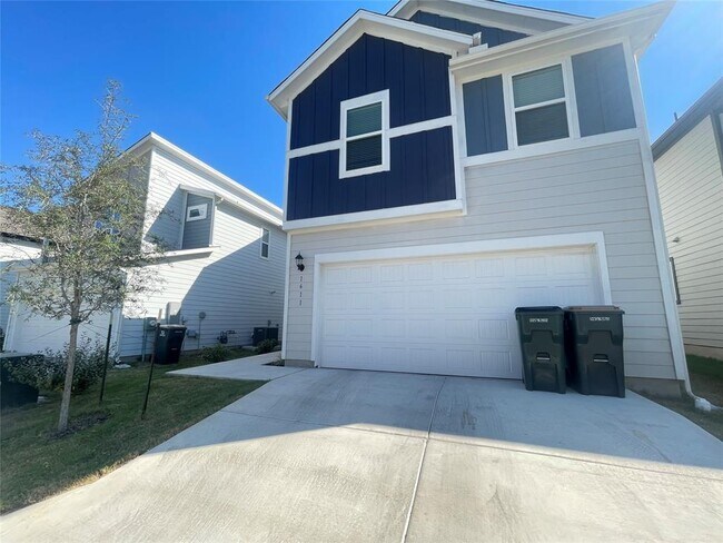 Building Photo - 1611 Iberville Dr
