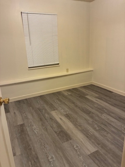 Building Photo - 1050 Plaza Ct N